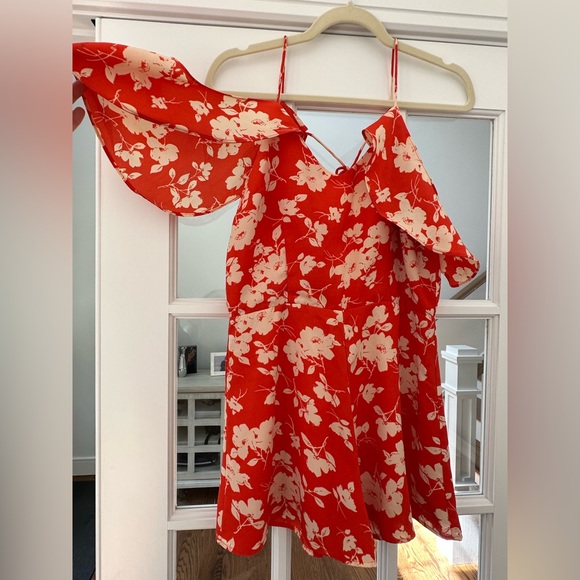 J.O.A orange floral romper - Picture 7 of 7